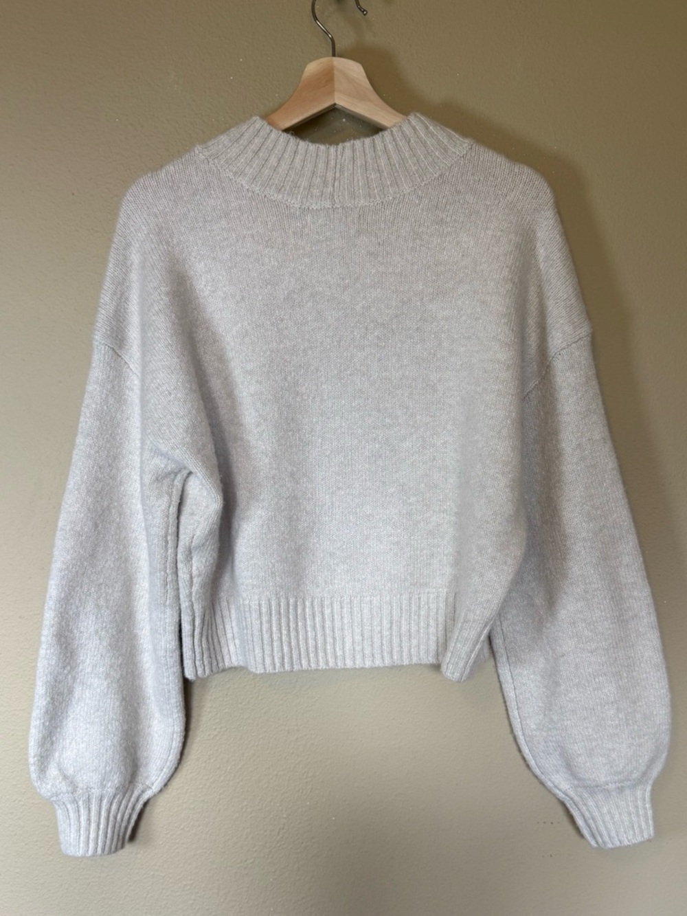 American Eagle Outfitters Cream Knit Cat Sweater Size Small - Picture 4 of 7